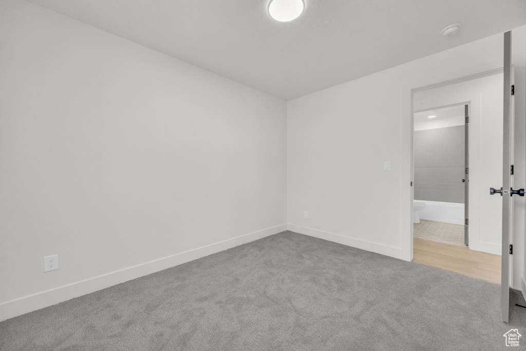 2965 S HARTFORD ST Salt Lake City, UT 84106