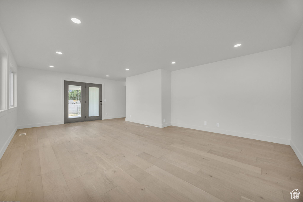 2965 S HARTFORD ST Salt Lake City, UT 84106