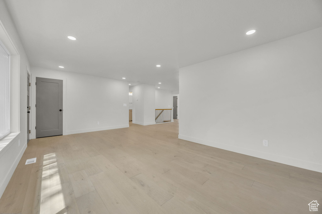 2965 S HARTFORD ST Salt Lake City, UT 84106