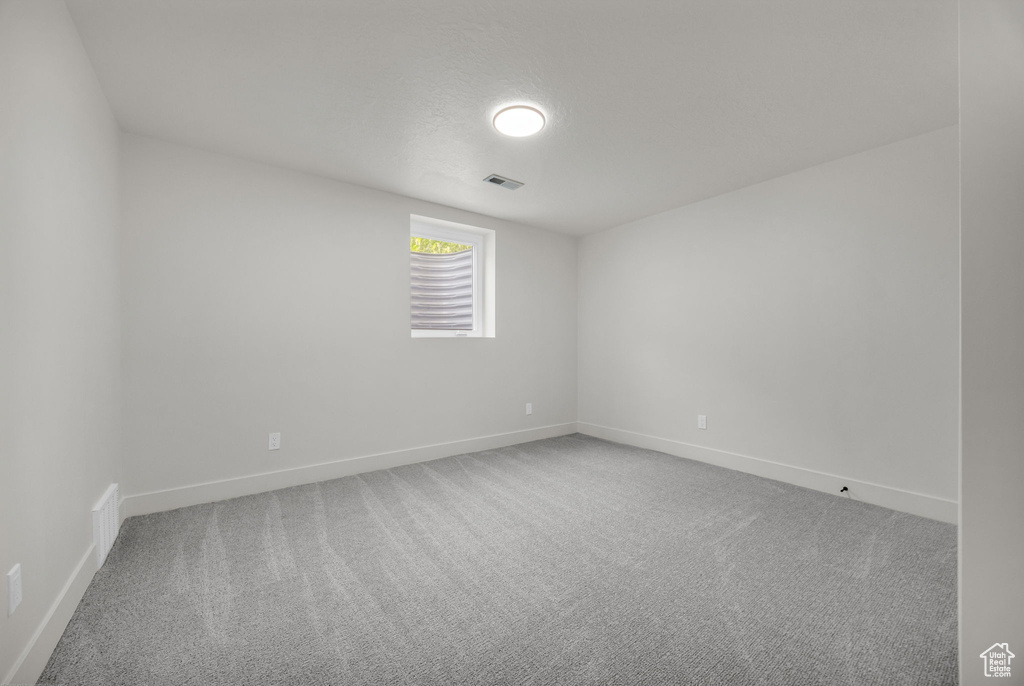 2965 S HARTFORD ST Salt Lake City, UT 84106