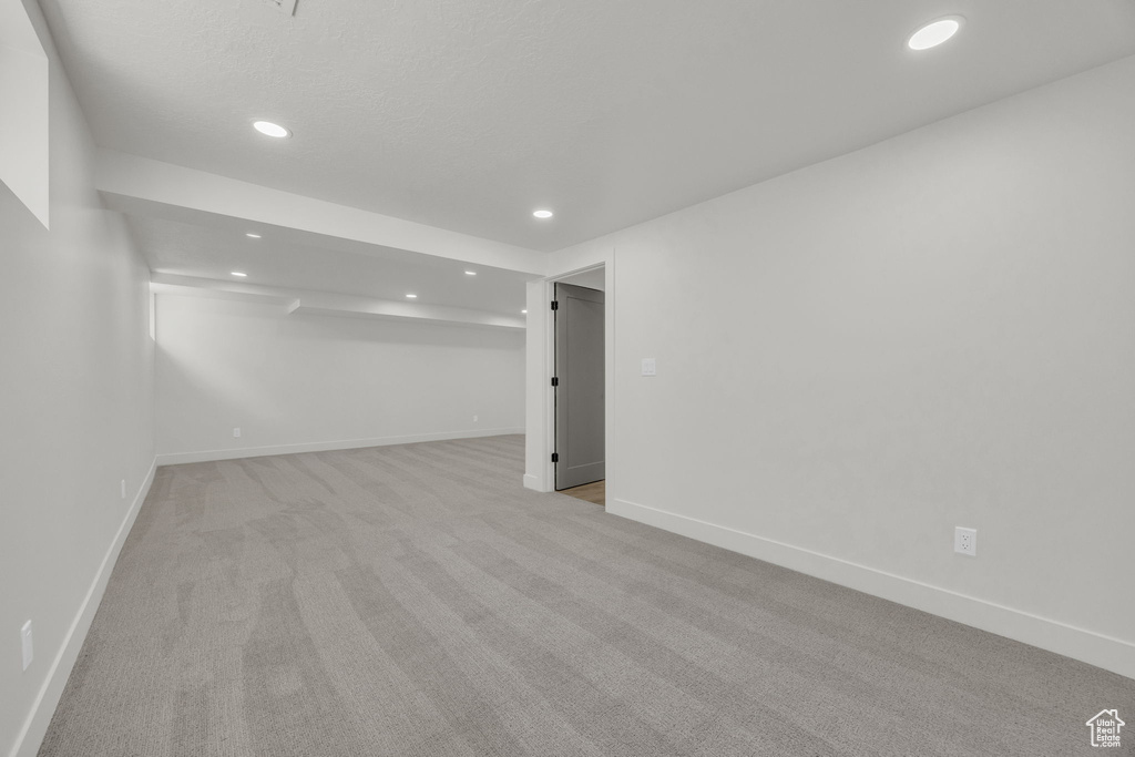 2965 S HARTFORD ST Salt Lake City, UT 84106