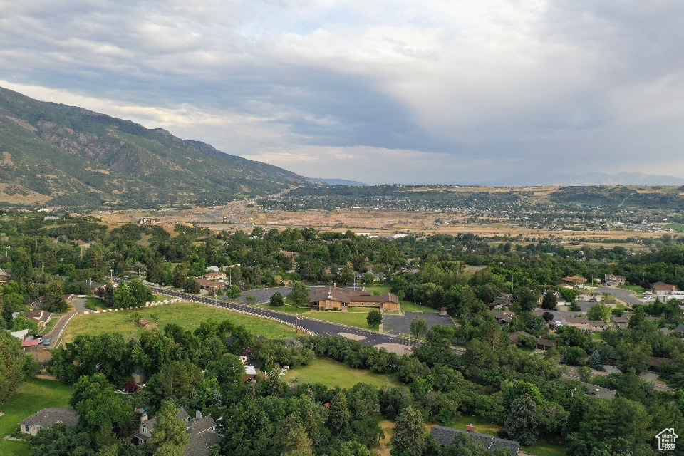 6003 S 2400 E South Ogden, UT 84403