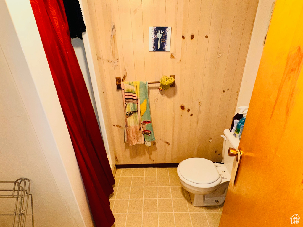 6003 S 2400 E South Ogden, UT 84403