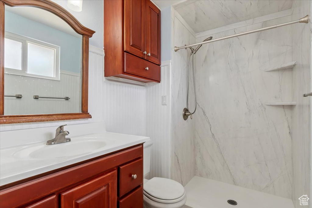 304 E 1200 N Centerville, UT 84014