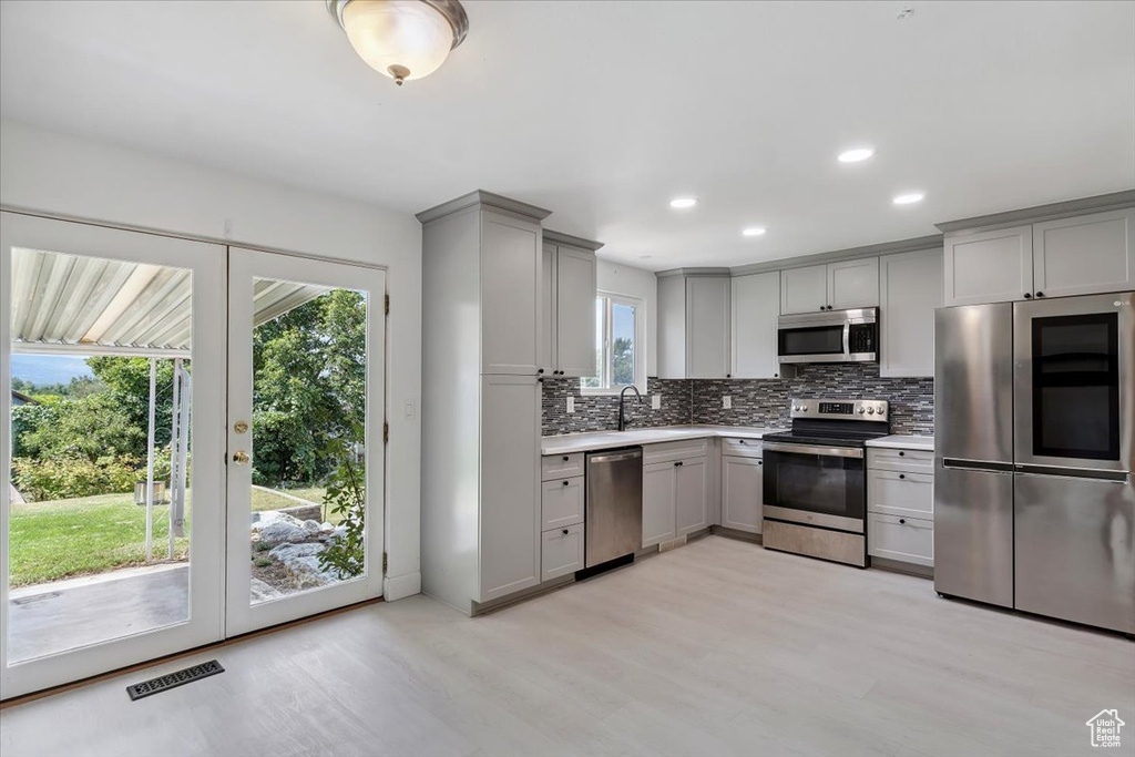 304 E 1200 N Centerville, UT 84014