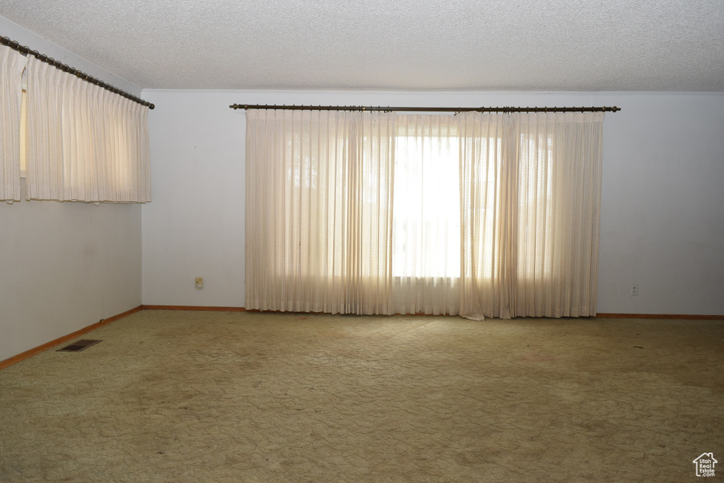 519 EDGEHILL PL East Carbon, UT 84520