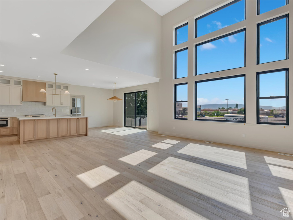 1395 N 330 E #3 Orem, UT 84057