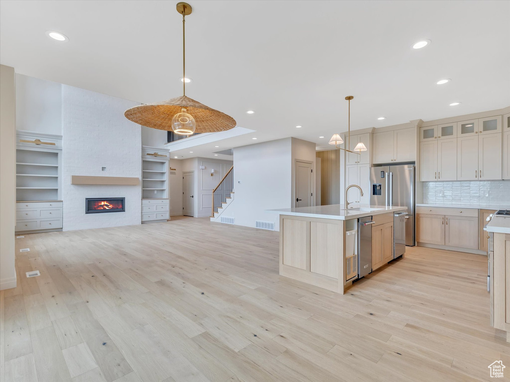 1395 N 330 E #3 Orem, UT 84057