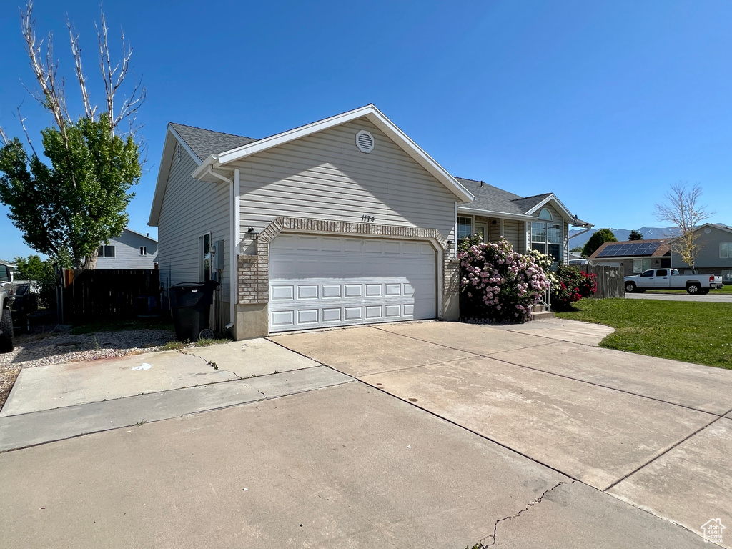 1174 W 1580 N Clinton, UT 84015