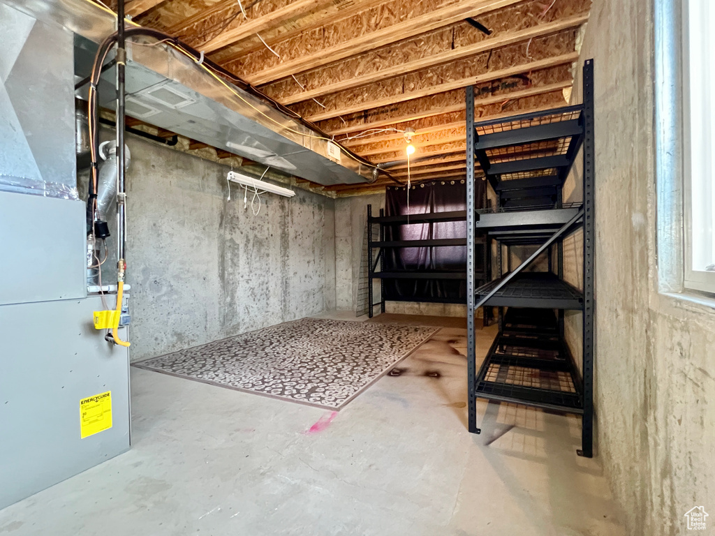 1174 W 1580 N Clinton, UT 84015