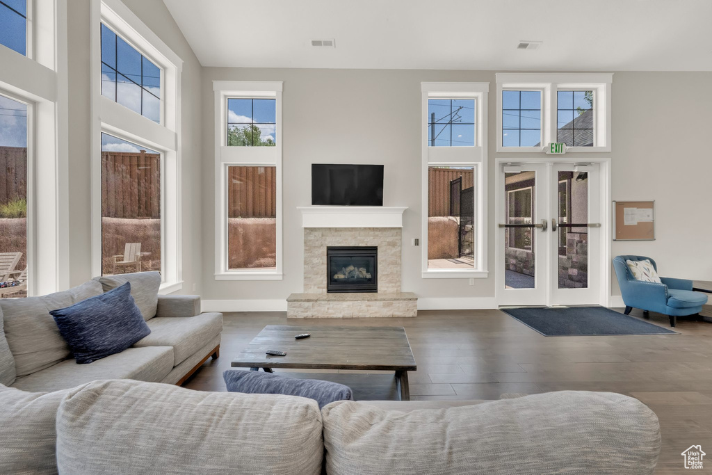 10376 S BEETDIGGER BLVD Sandy, UT 84070