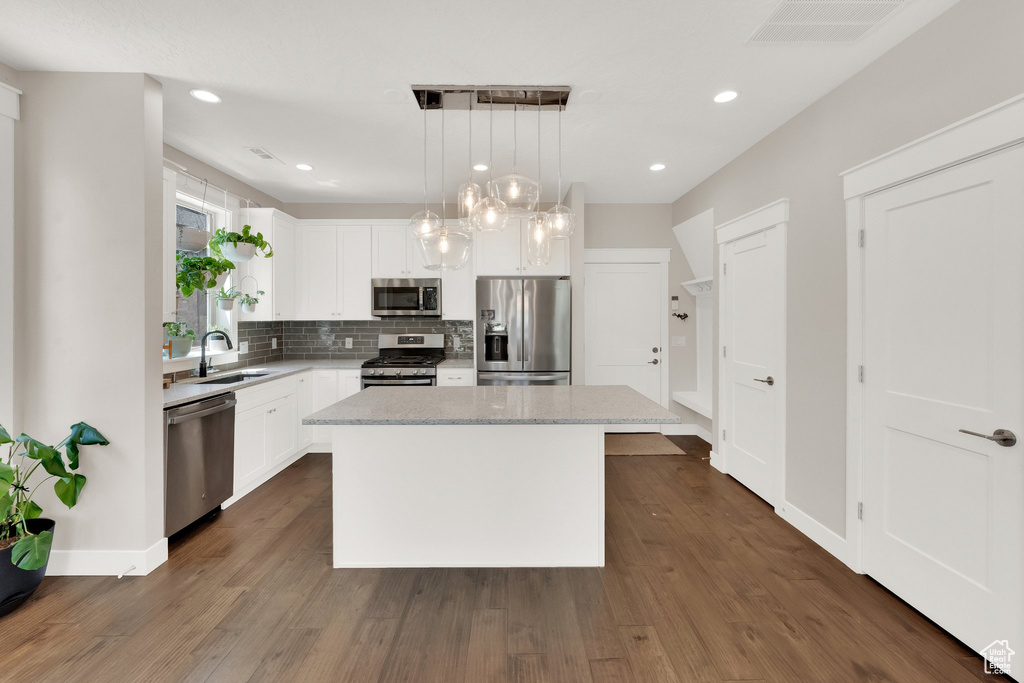 10376 S BEETDIGGER BLVD Sandy, UT 84070