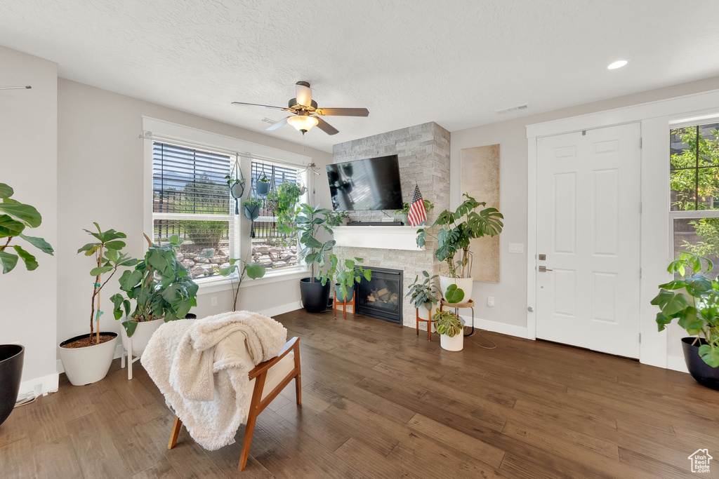 10376 S BEETDIGGER BLVD Sandy, UT 84070