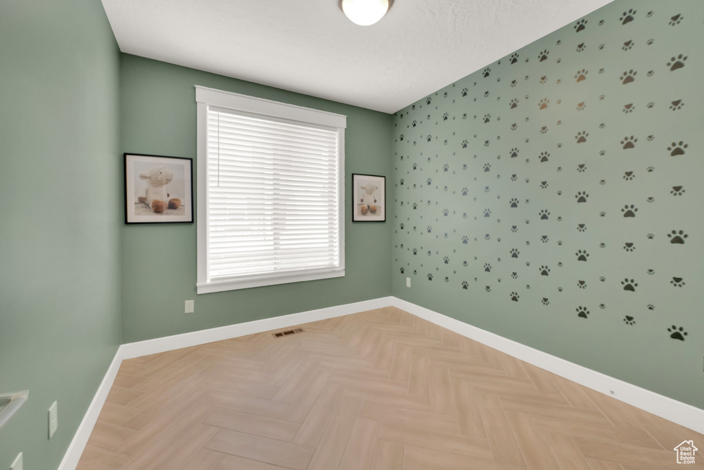 10376 S BEETDIGGER BLVD Sandy, UT 84070