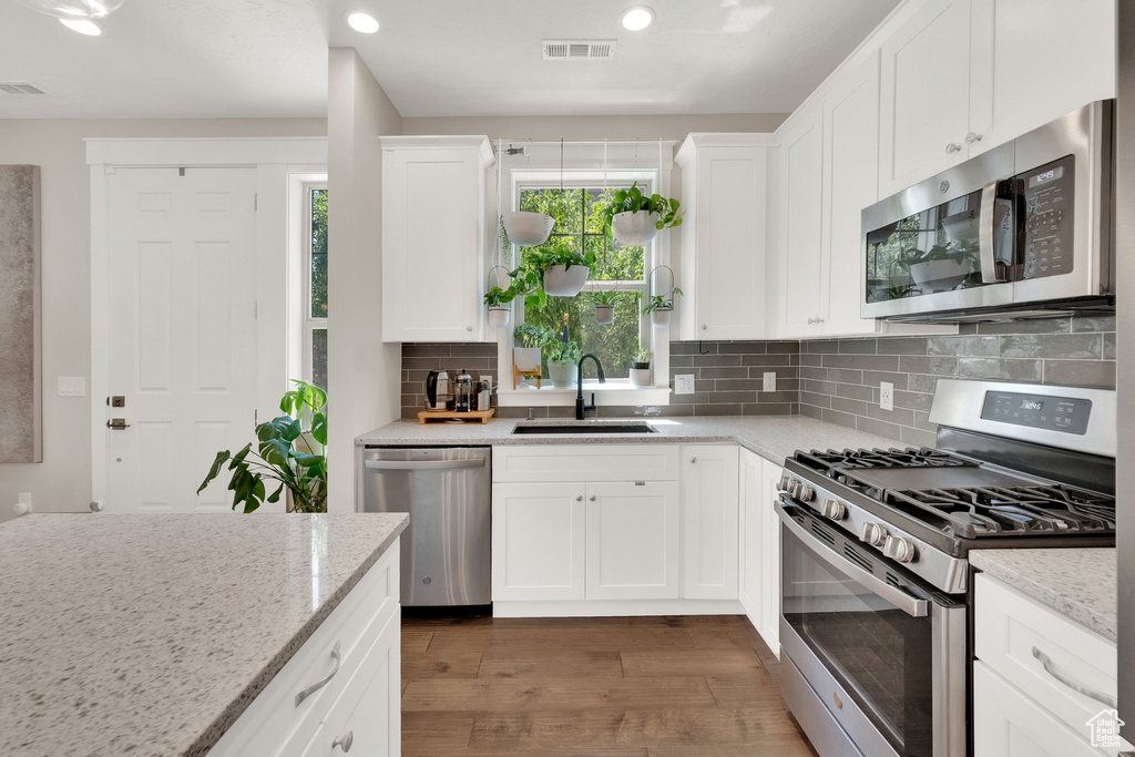10376 S BEETDIGGER BLVD Sandy, UT 84070