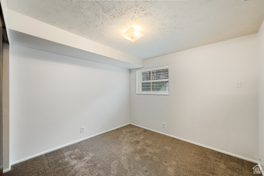 1884 E JEREMY CT Murray, UT 84121