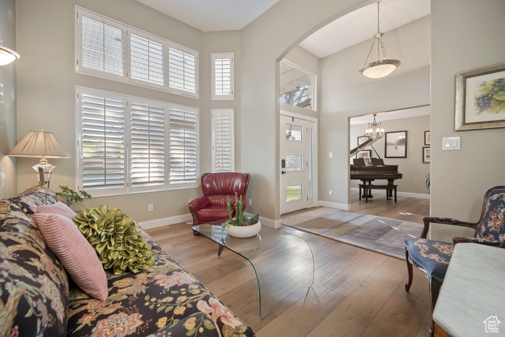 10025 SILVER STREAK DR South Jordan, UT 84095