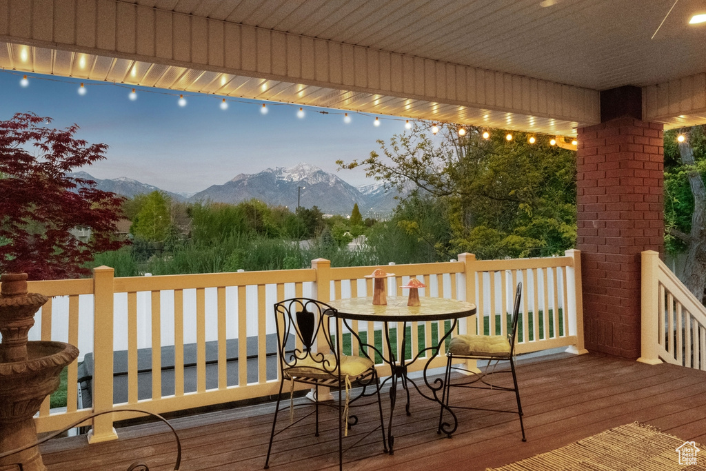 10025 SILVER STREAK DR South Jordan, UT 84095