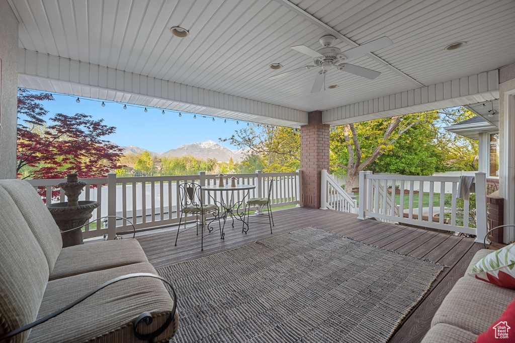 10025 SILVER STREAK DR South Jordan, UT 84095