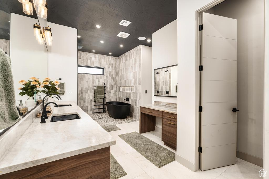 Photo 20 for MLS #2096465 at 226 W Shinarump Cir