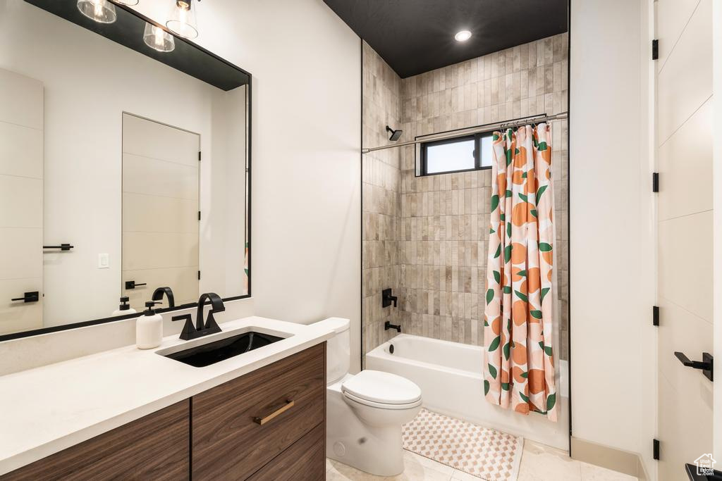 Photo 32 for MLS #2096465 at 226 W Shinarump Cir