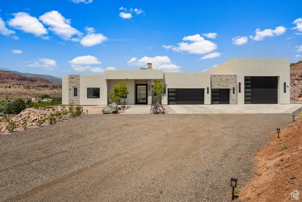 Photo 49 for MLS #2096465 at 226 W Shinarump Cir