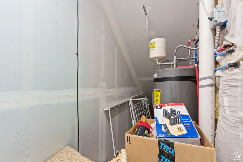 Utility room with secured water heater