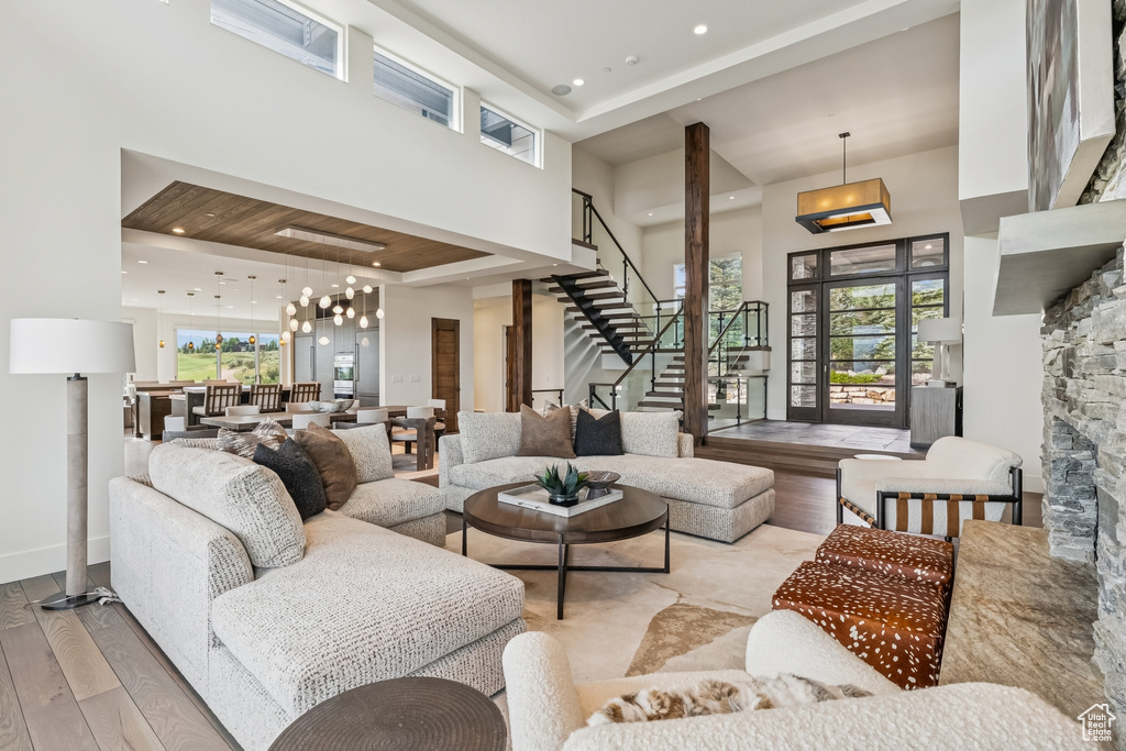 7400 N WEST HILLS TRL Park City, UT 84098