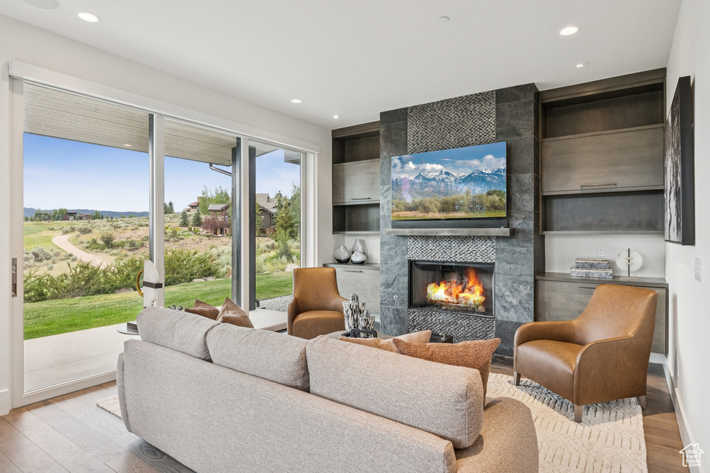 7400 N WEST HILLS TRL Park City, UT 84098