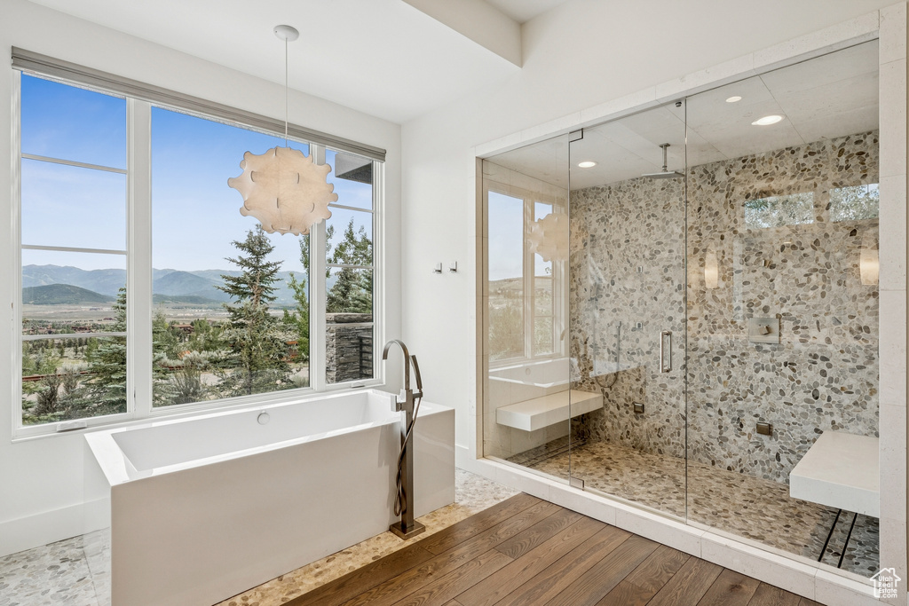 7400 N WEST HILLS TRL Park City, UT 84098