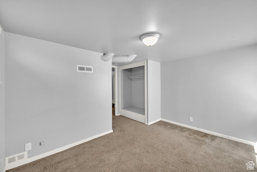 1067 W SIGNORA DR Salt Lake City, UT 84116