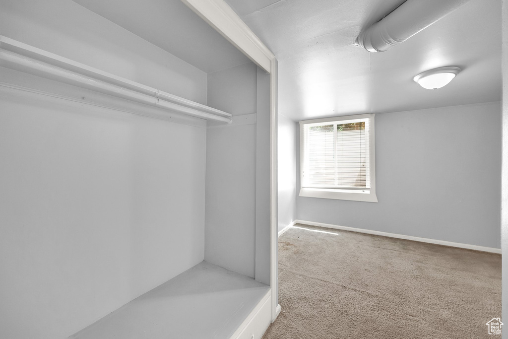 1067 W SIGNORA DR Salt Lake City, UT 84116