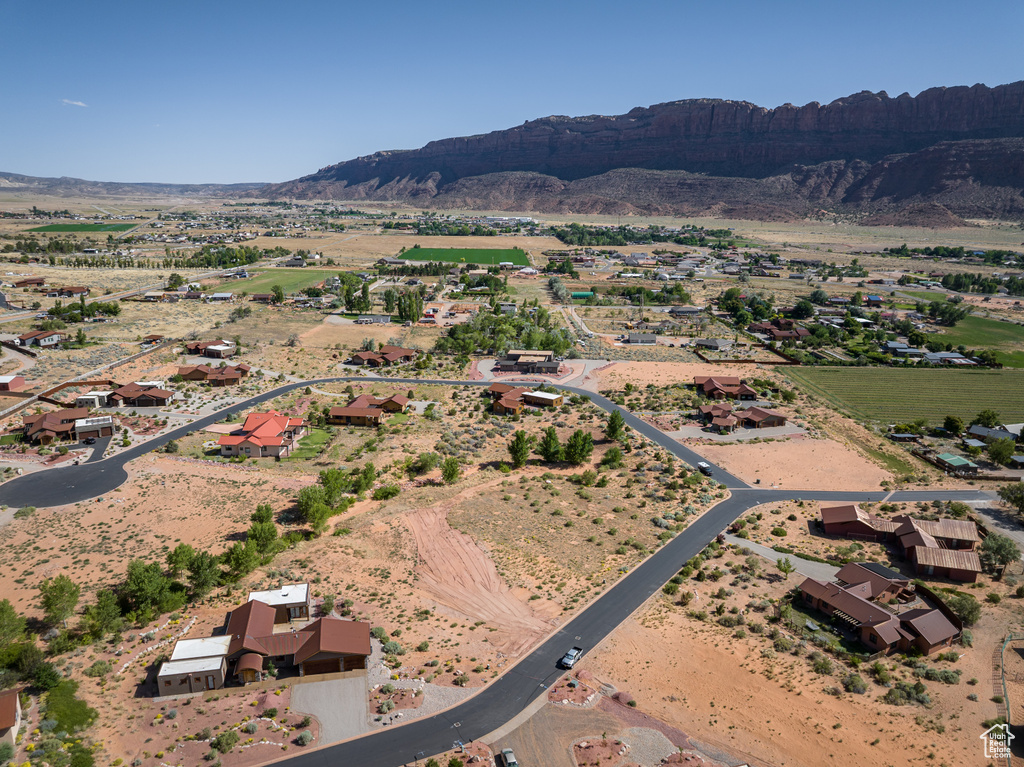 Aerial view of property\\\\\\\'s location featuring mountains and rural landscape