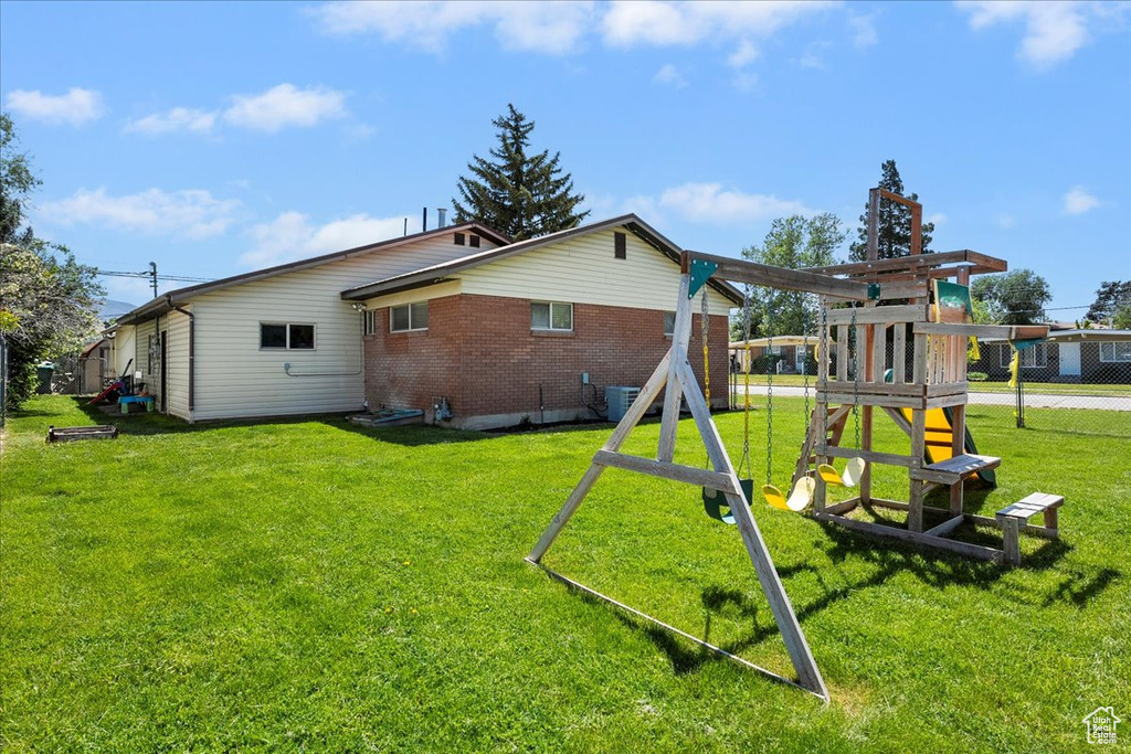 4966 S 2325 W Roy, UT 84067