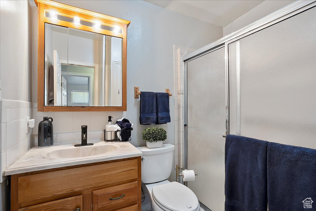 4966 S 2325 W Roy, UT 84067