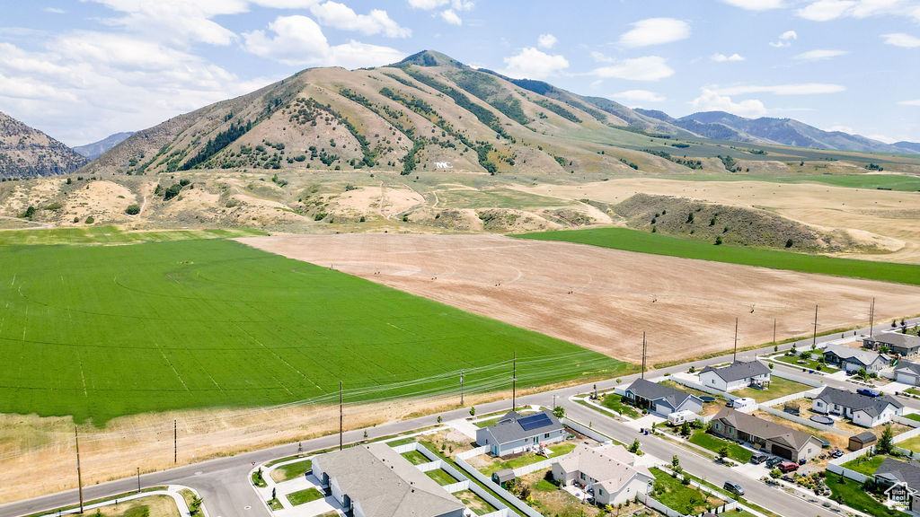 496 S 1600 E Hyrum, UT 84319