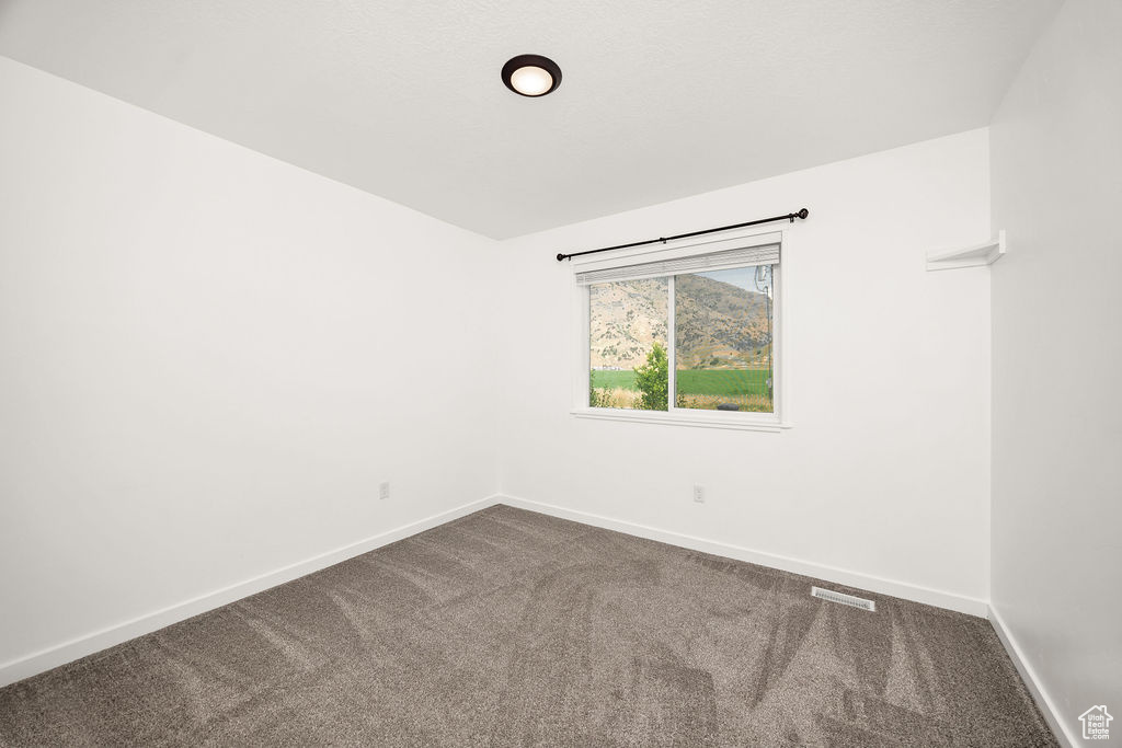 496 S 1600 E Hyrum, UT 84319