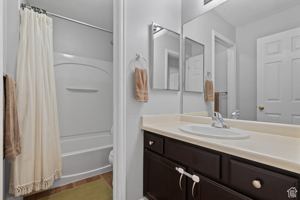 141 W SUNCREST LN Saratoga Springs, UT 84045