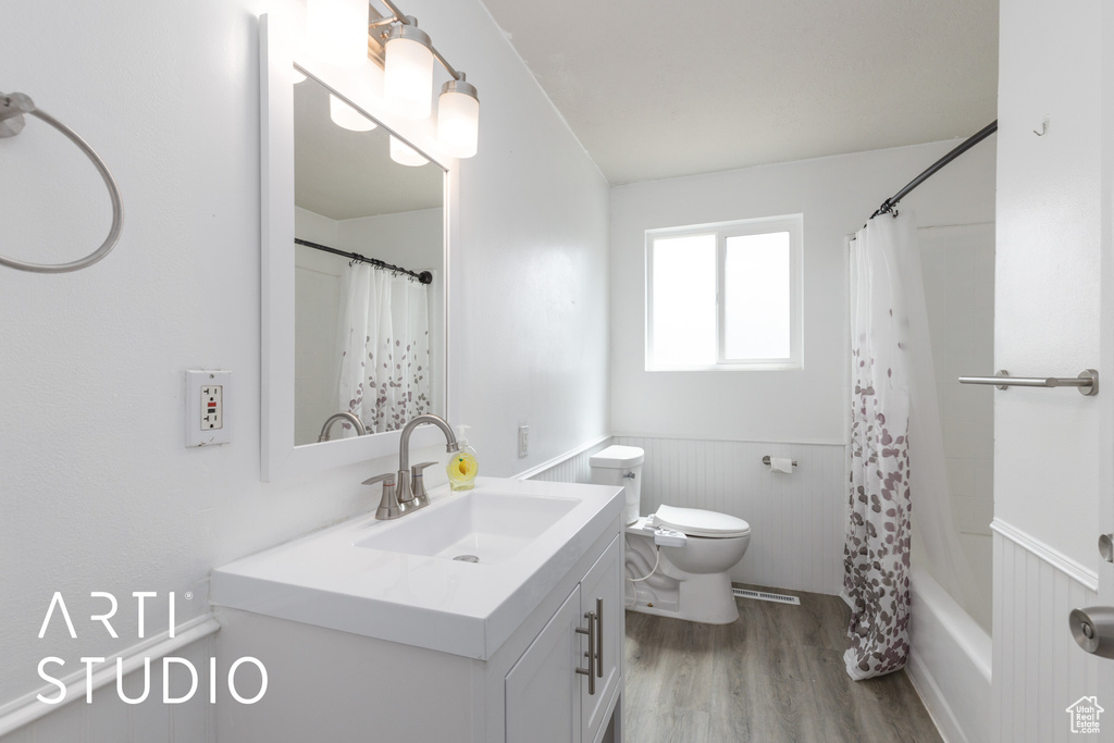 4328 S 2175 W Roy, UT 84067