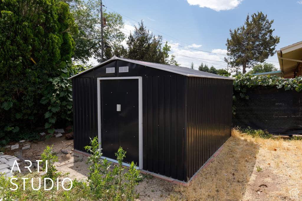 4328 S 2175 W Roy, UT 84067