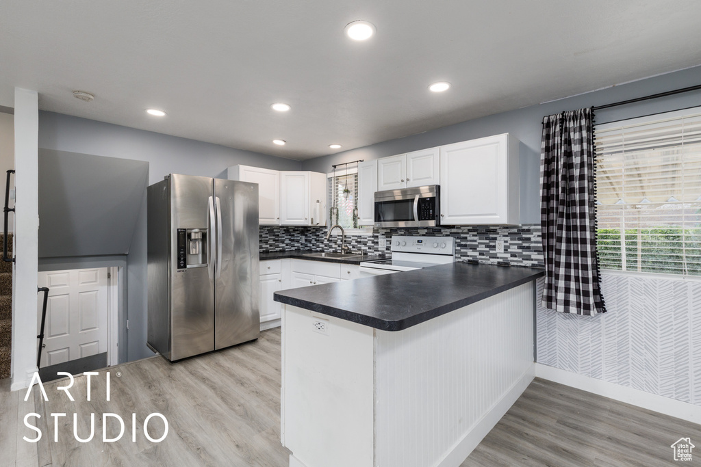 4328 S 2175 W Roy, UT 84067