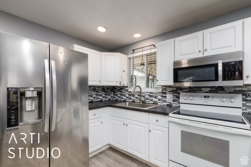 4328 S 2175 W Roy, UT 84067