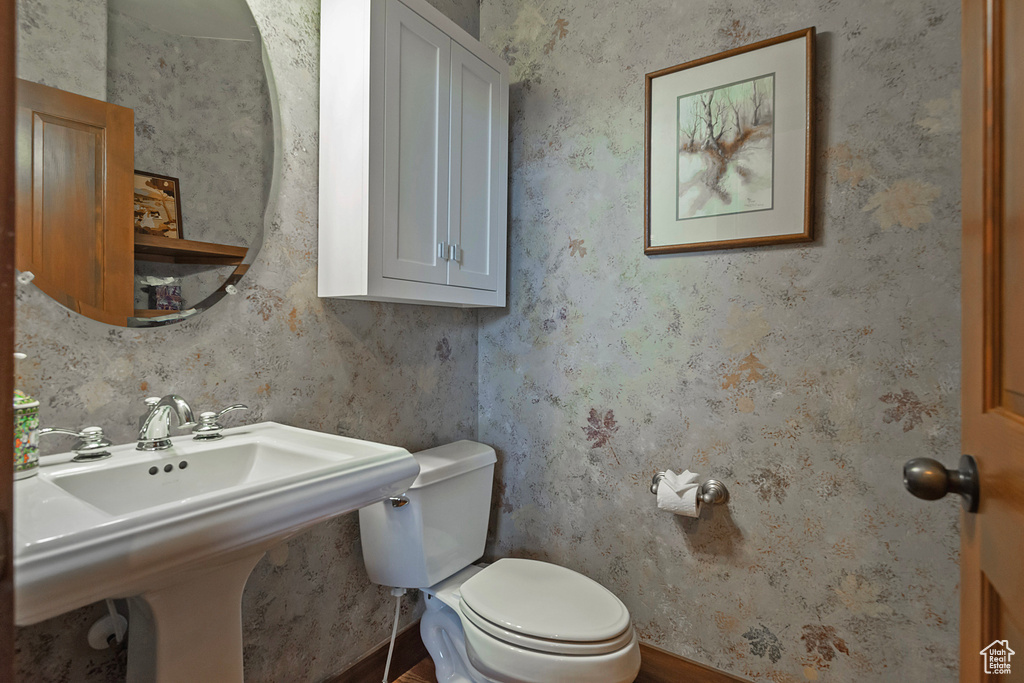 Photo 14 for MLS #2096498 at 3388 Cedar Dr