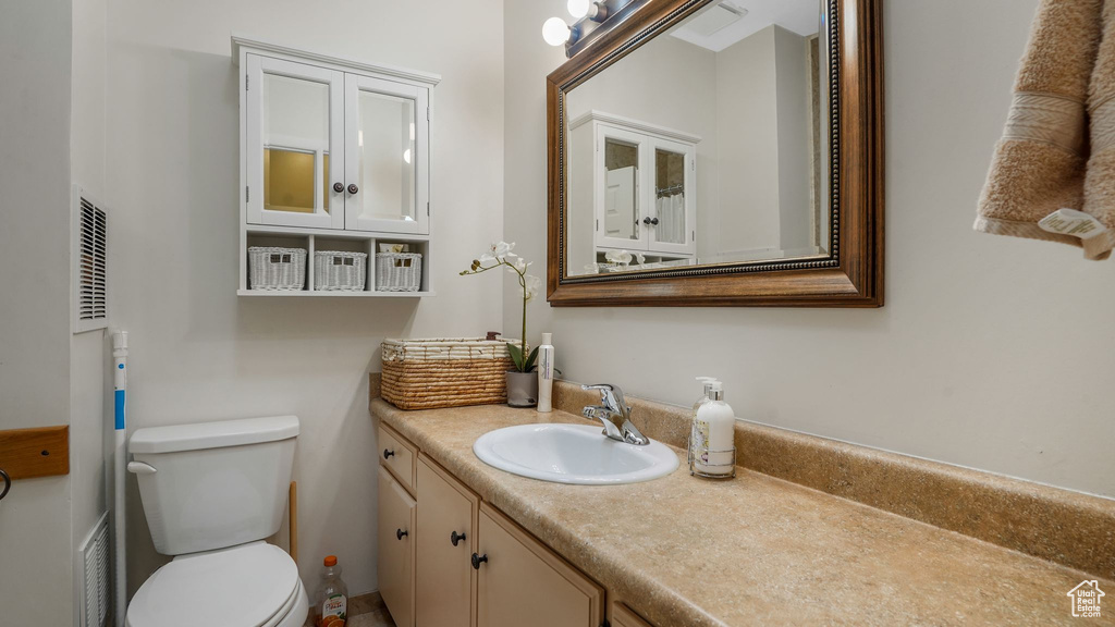 7488 S BLACKFRIAR CIR West Jordan, UT 84084
