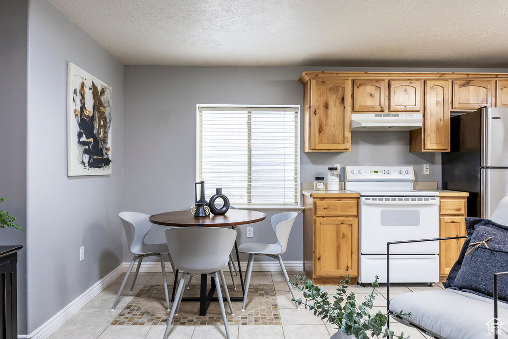 9768 N 5520 W Highland, UT 84003