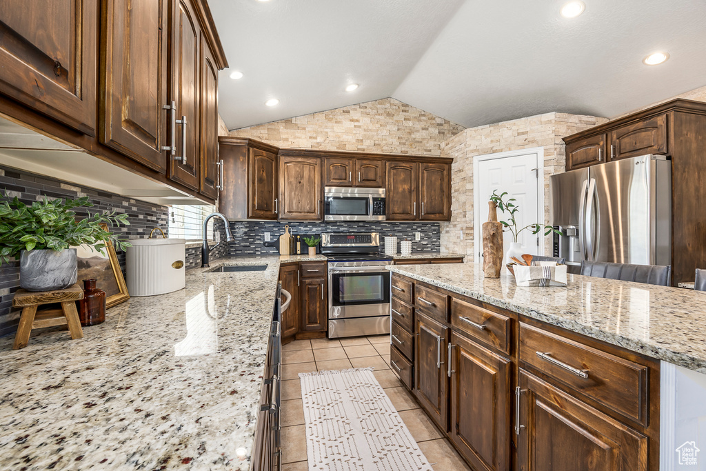9768 N 5520 W Highland, UT 84003
