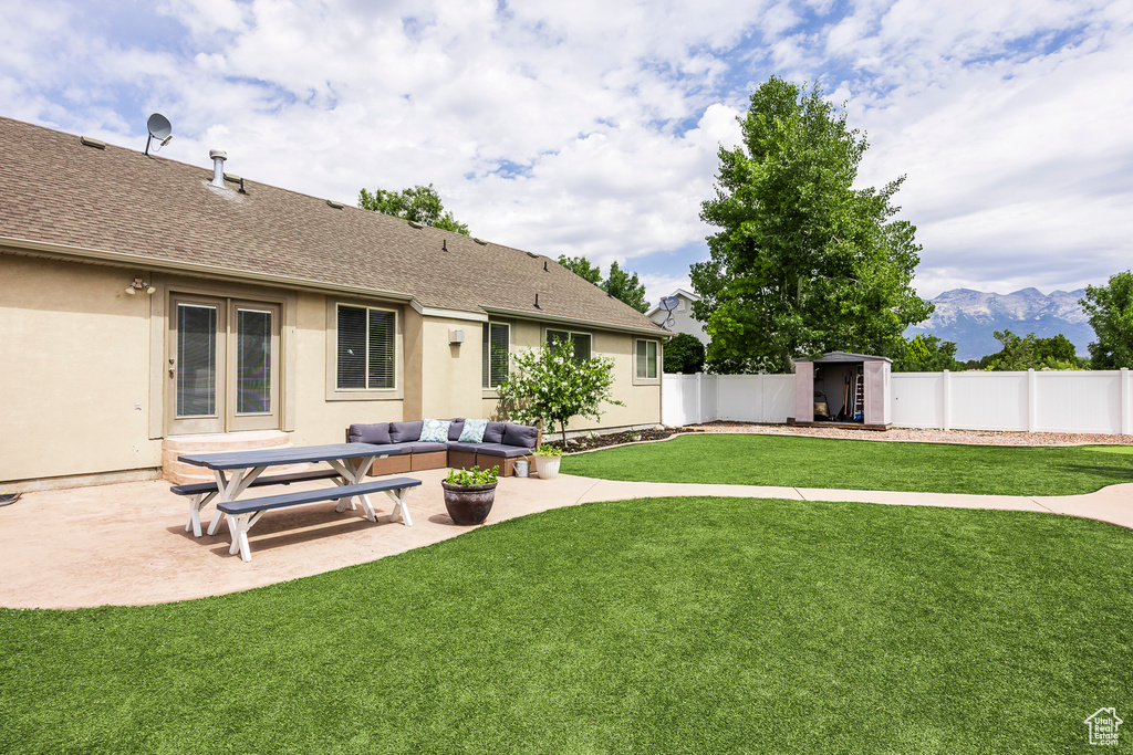 9768 N 5520 W Highland, UT 84003