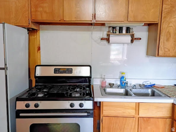 6635 N LOWRY RD Orangeville, UT 84537