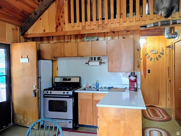 6635 N LOWRY RD Orangeville, UT 84537