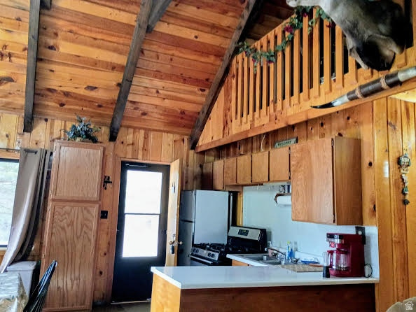 6635 N LOWRY RD Orangeville, UT 84537